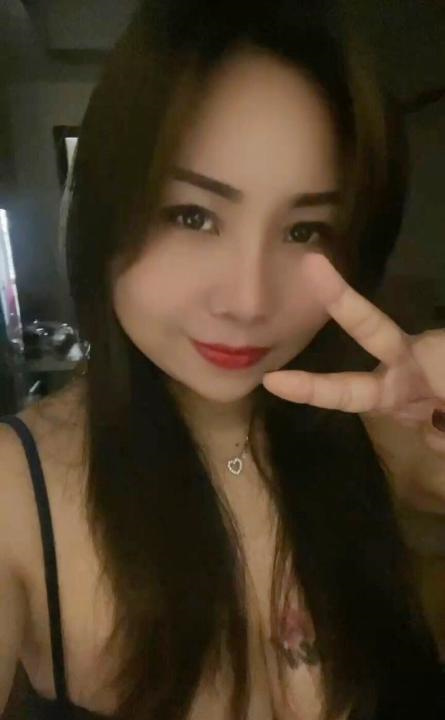丹竹头胸器肉感少妇