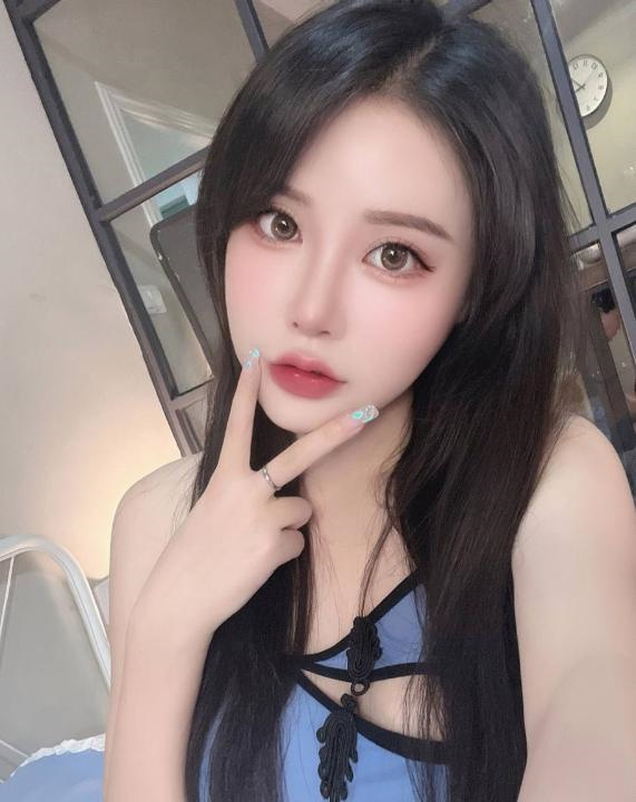 性感火辣身材老师