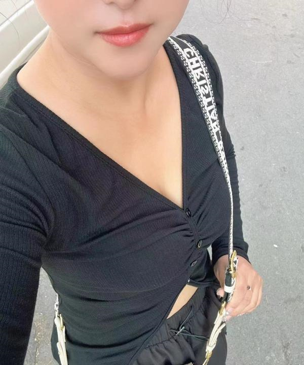 铁西民宅少妇