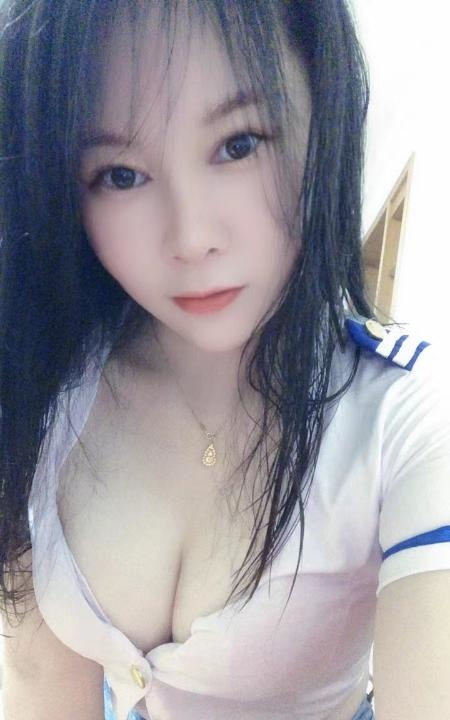 越秀服务女神小倩
