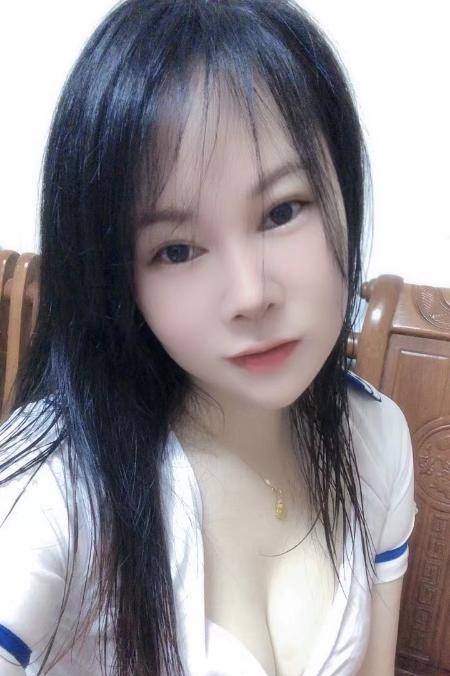 越秀服务女神小倩