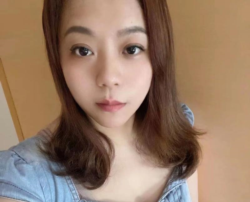 丰臀肥乳少妇