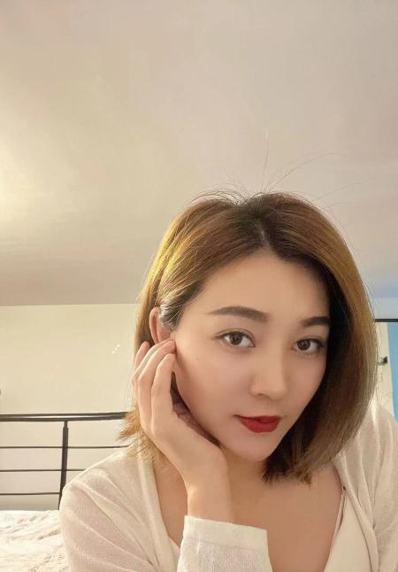 丝袜美腿乐儿