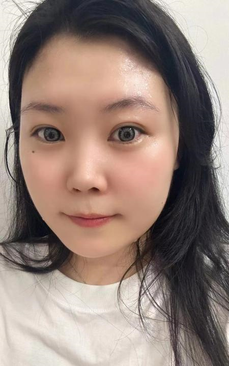 天河个子很高的妹子