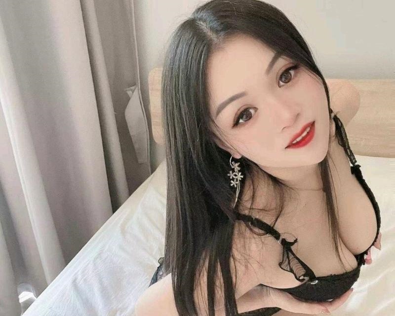 越秀D奶青青