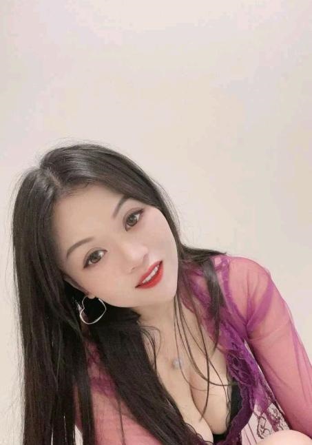 越秀D奶青青