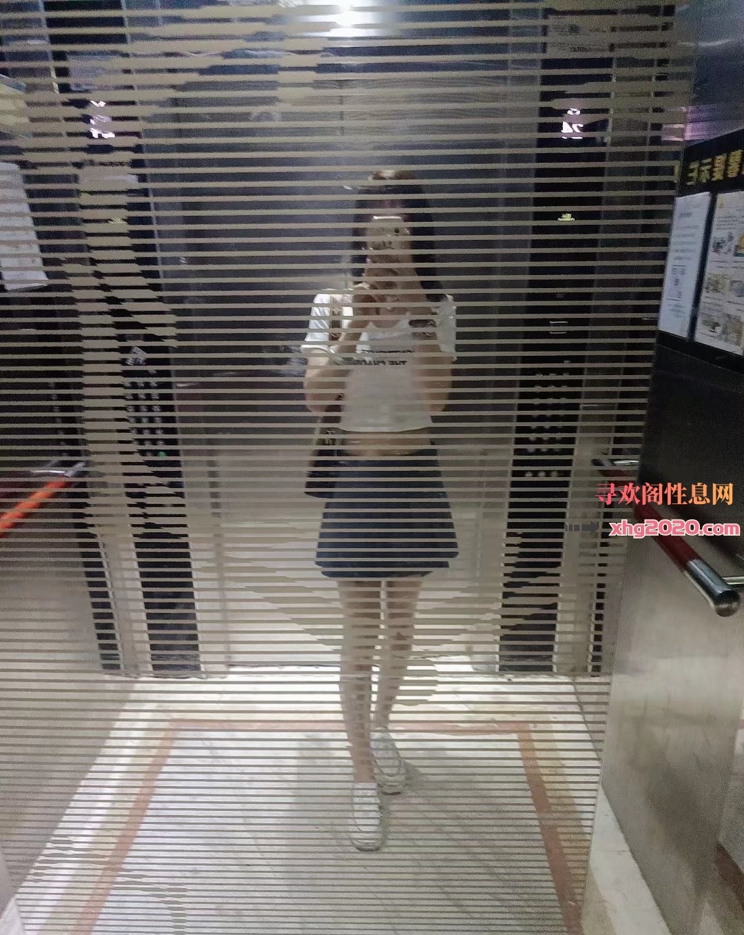 可以车震野战的小镇姑娘