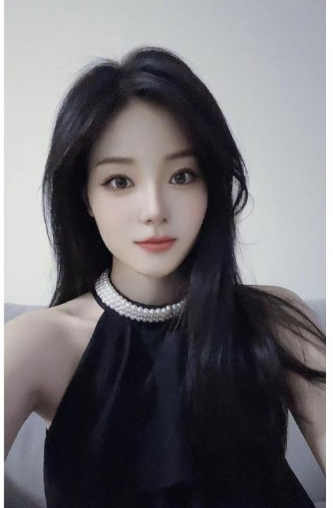 长腿小辣椒
