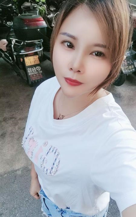服务系风骚少妇