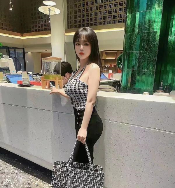 武昌服务身材颜值很棒