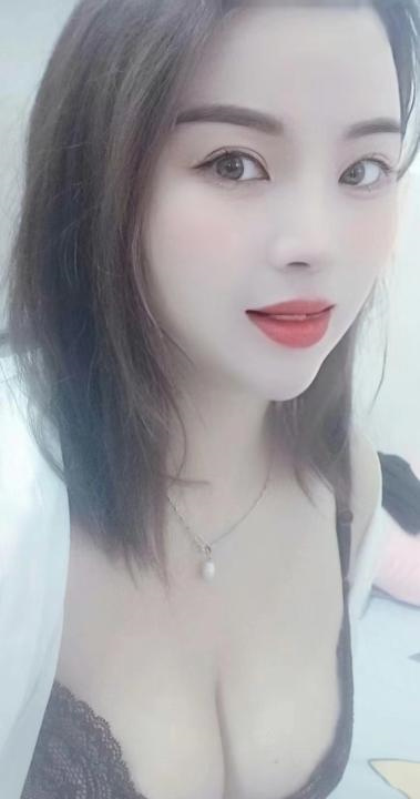 大车灯蕾丝性感骚妇