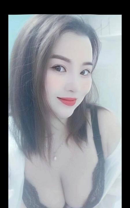 大车灯蕾丝性感骚妇