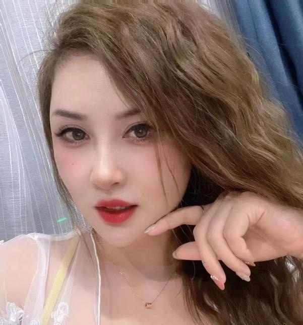 秦淮颜值雪梨