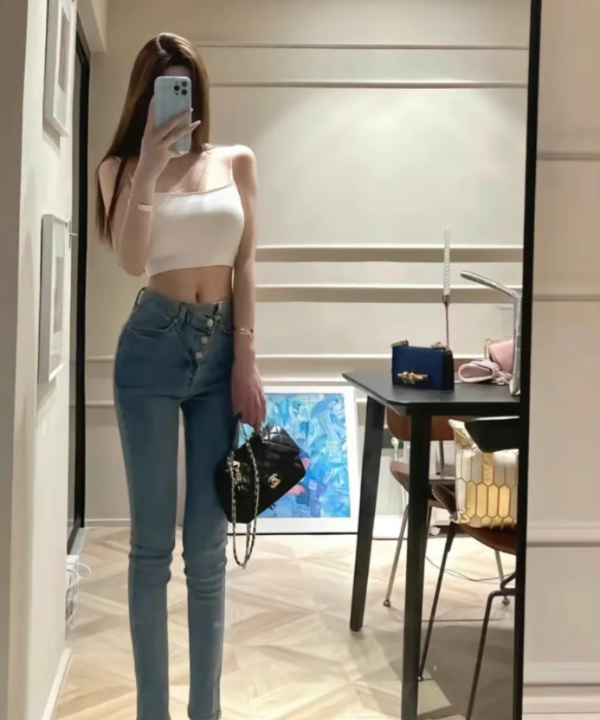 滨江珊珊