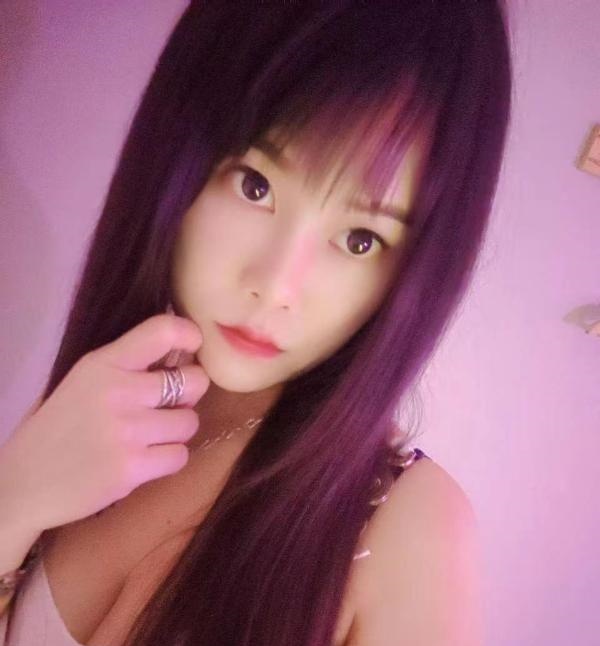 东站附近妹子