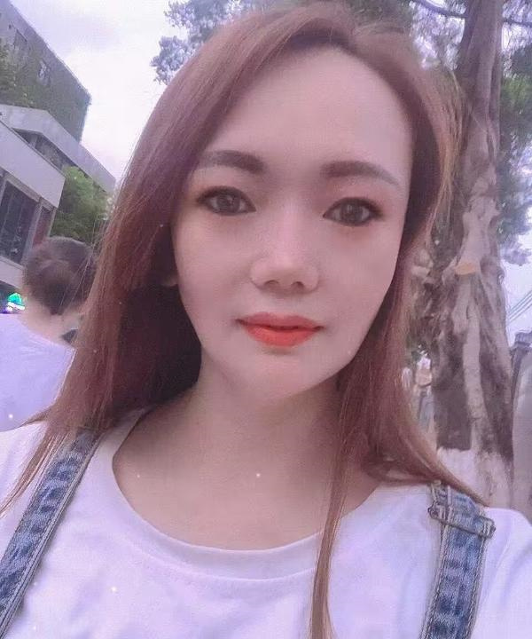 服务型琪琪