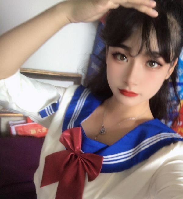 很会申吟的妹子
