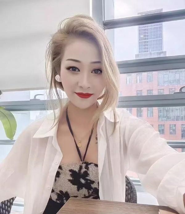 气质好轻熟女