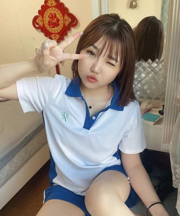粉嫩学妹宝宝