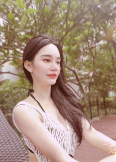 性感瑶瑶老师