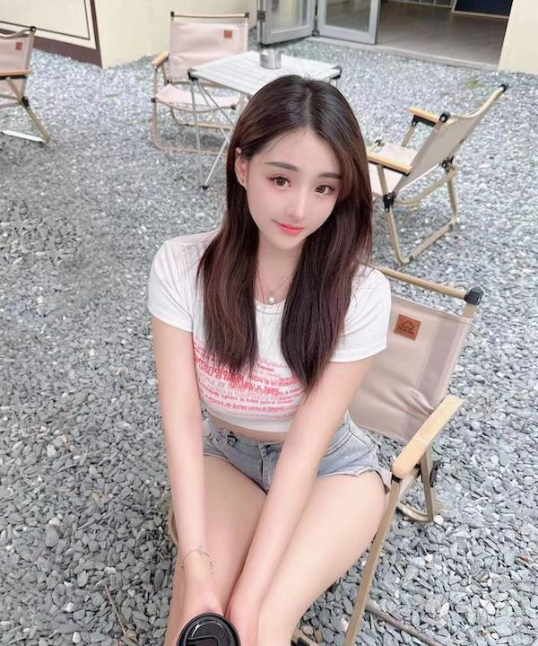 大波童颜籼籼