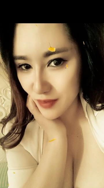瑶海大胸少妇