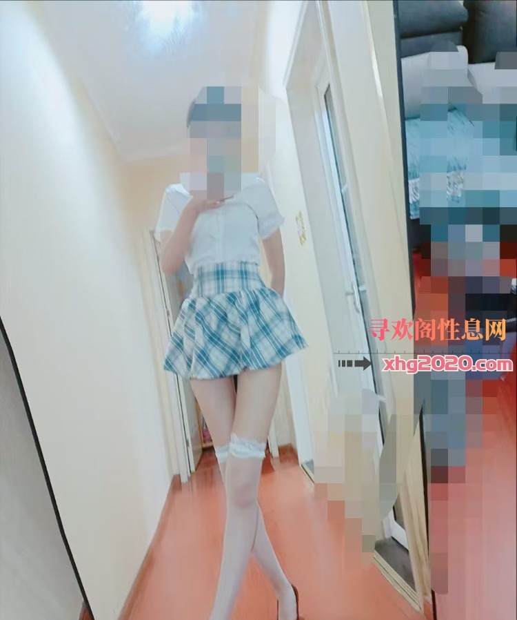 长腿足交黑白肉丝都有