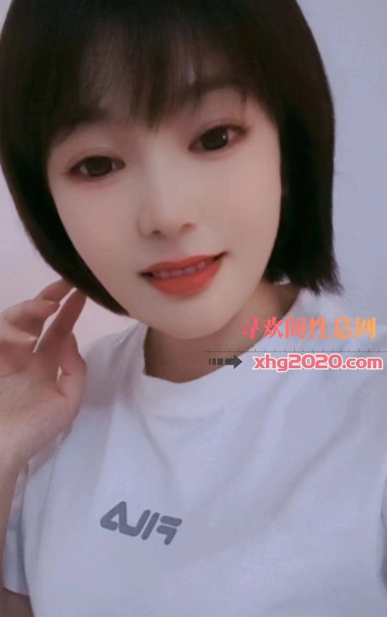 漂亮妹子中小服务