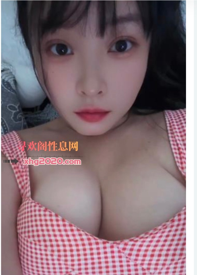 五江天街喷水黄小小
