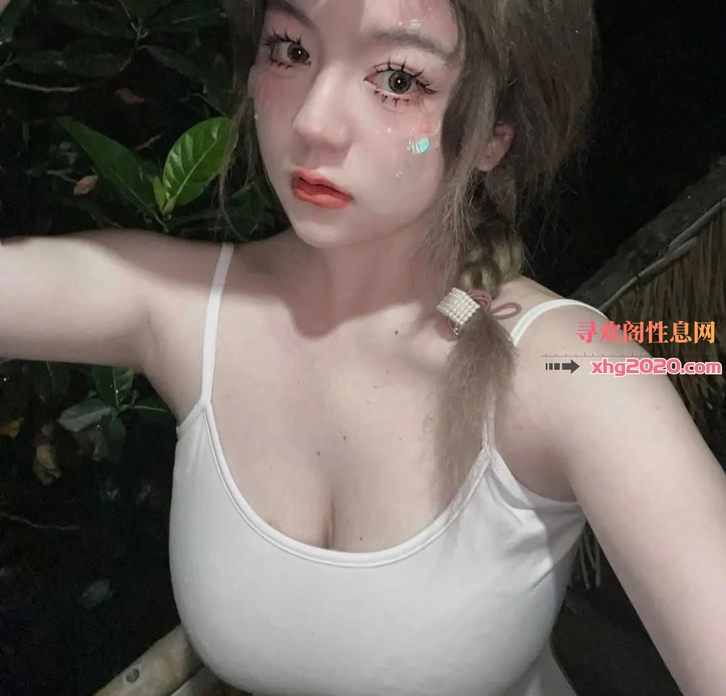 思明胸大性感小姐姐