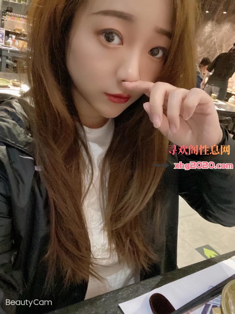 兰州  性感一枚辣妹 身材火爆