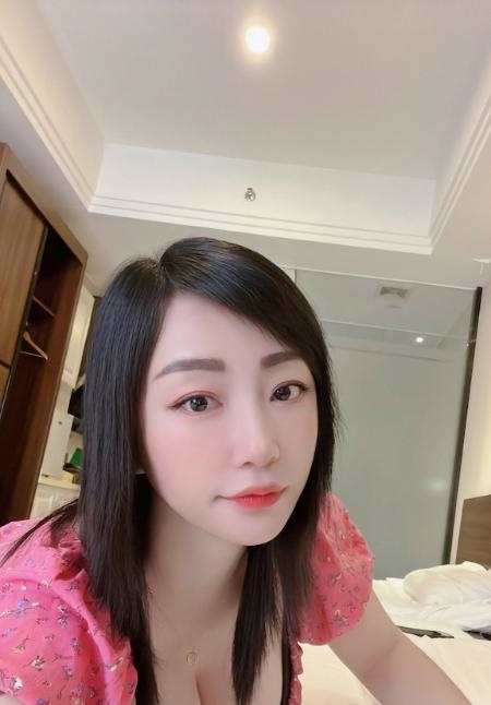 西丽钰柔