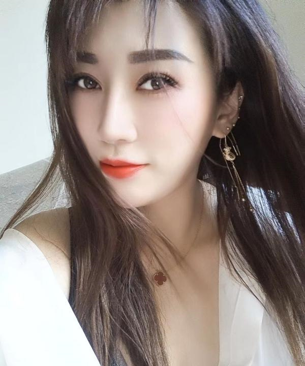 颜值骚妇花妹
