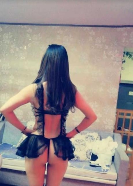 丝袜诱惑大奶娜娜