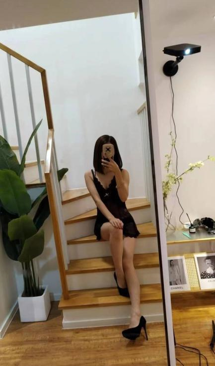 人鱼线子晴
