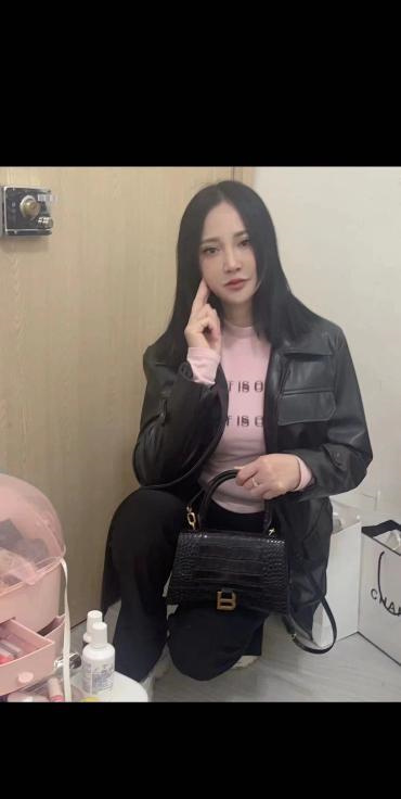 夫子庙风情少妇