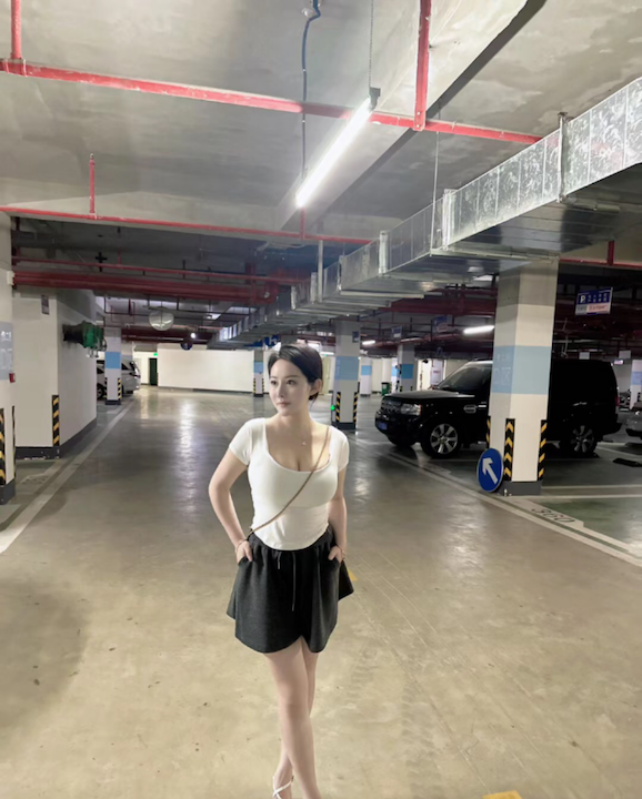 坂田大奶女葡莎