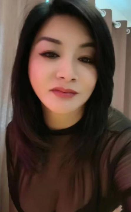 朝阳性感美臀少妇