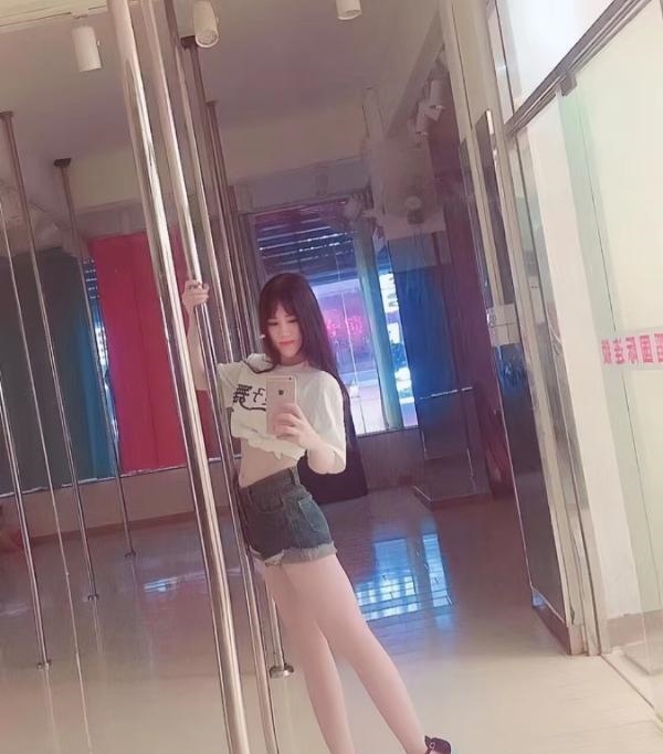 钢管舞老师香香