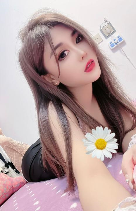 风韵犹存骚少妇