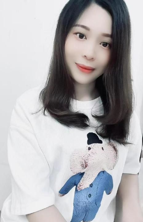 天河童童美妇
