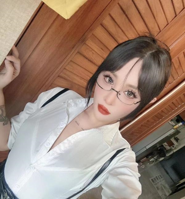 成都巨骚性价比TS