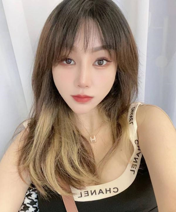 性感兼职小姐姐