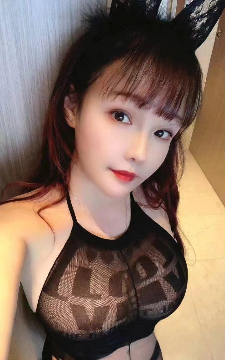 宝安童颜奶兔妹