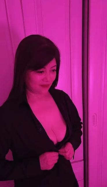 天通苑中项巨乳熟女