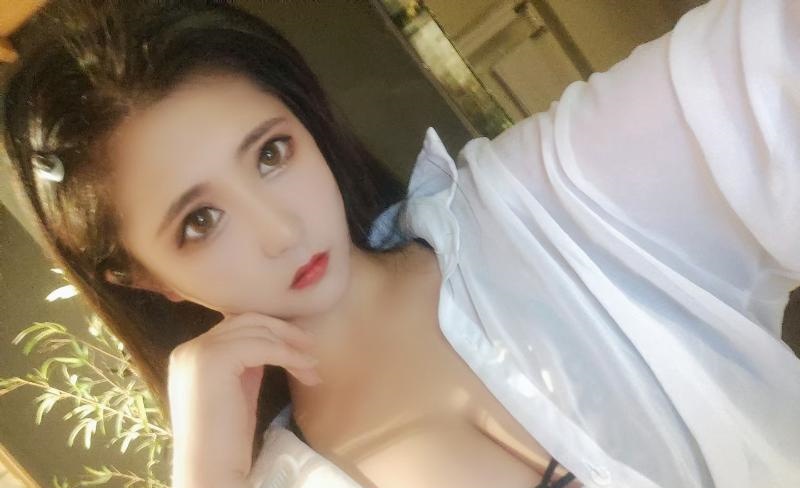 36D小姐姐