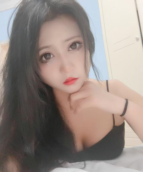 36D小姐姐