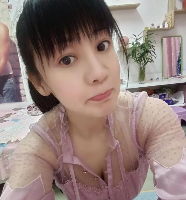 宝安大奶叶子
