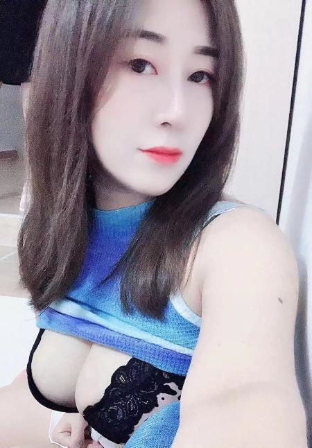 大胸安妮