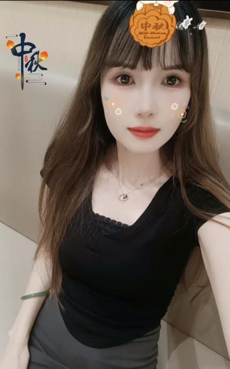 马群颜值妹子冲感